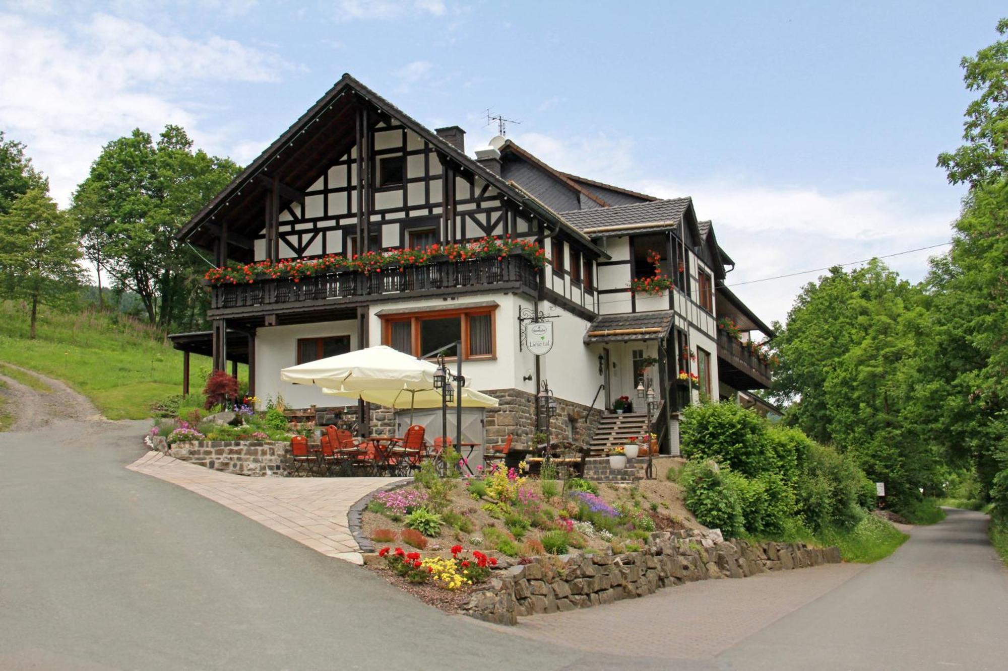 Landidyll Landhaus Liesetal Hallenberg Εξωτερικό φωτογραφία